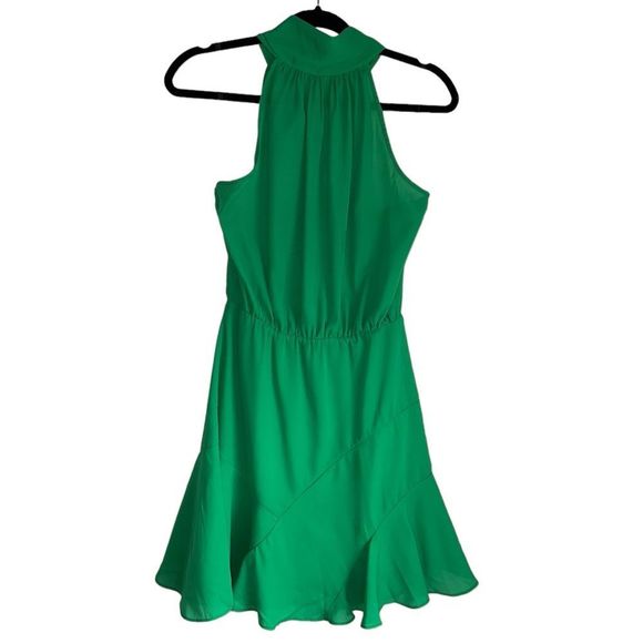 DO+BE Dresses & Skirts - DO+BE GREEN MINI DRESS NEW NWT HALTER CYNTHIA NECK TIED WITH RUFFLE flare size M